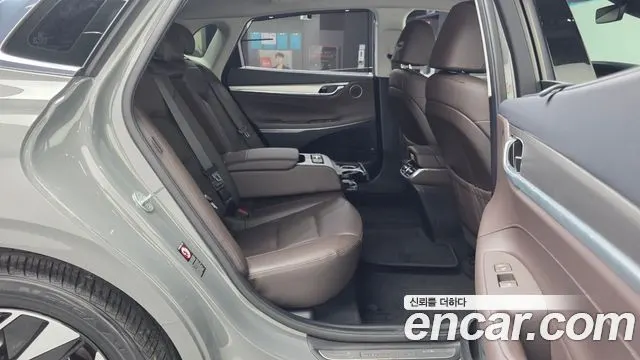 HYUNDAI GRANDEUR HYBRID 2022 — 63 675 км, серебристо-серый, Корея — под ключ — фото 12
