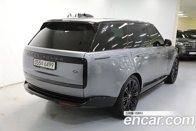 LAND ROVER RANGE ROVER (5 ПОК.) 2023 — 39 609 км, серый, Корея — под ключ — фото 5