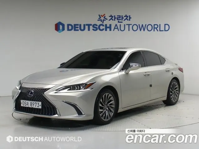 LEXUS ES300H — из Кореи под ключ