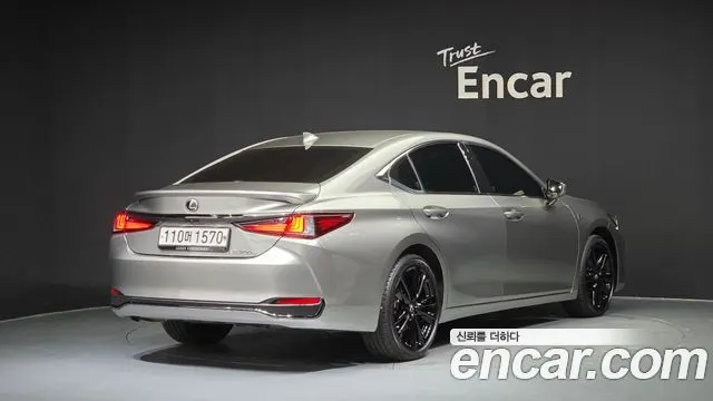 LEXUS ES300H 2024 — 21 322 км, светло-золотистый, Корея — под ключ — фото 2