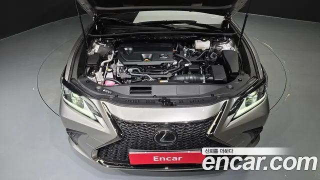 LEXUS ES300H 2024 — 21 322 км, светло-золотистый, Корея — под ключ — фото 6