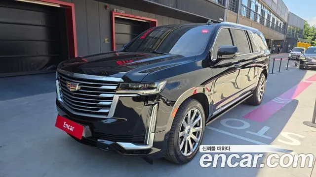 CADILLAC ESCALADE 2021