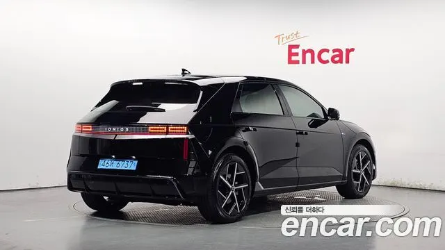 HYUNDAI IONIQ 5 2025 — 32 243 км, чёрный, Корея — под ключ — фото 2