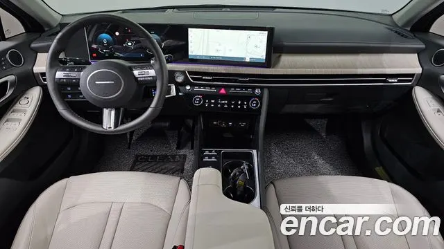 HYUNDAI SONATA HYBRID 2025 — 8 005 км, серебристо-серый, Корея — под ключ — фото 7