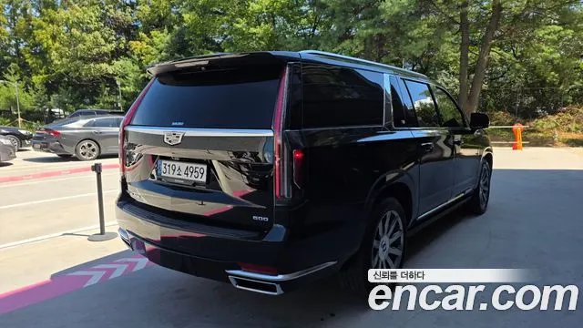 CADILLAC ESCALADE 2021 — 92 953 км, чёрный, Корея — под ключ — фото 2