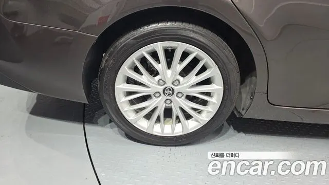 TOYOTA CAMRY 2019 — 75 755 км, коричневый, Корея — под ключ — фото 5