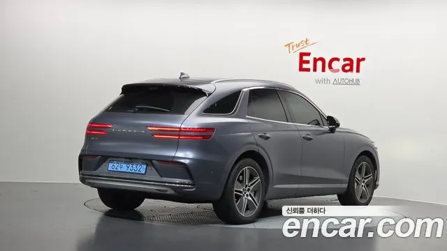 GENESIS ELECTRIFIED GV70 2025