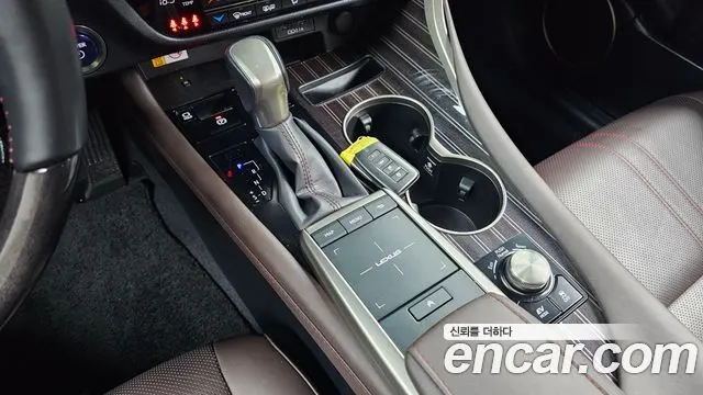 LEXUS RX450H 2022 — 52 374 км, серебристо-серый, Корея — под ключ — фото 9