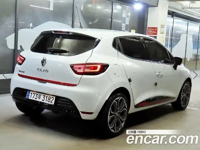 RENAULT KOREA CLIO 2019 — 103 371 км, белый, Корея — под ключ — фото 4