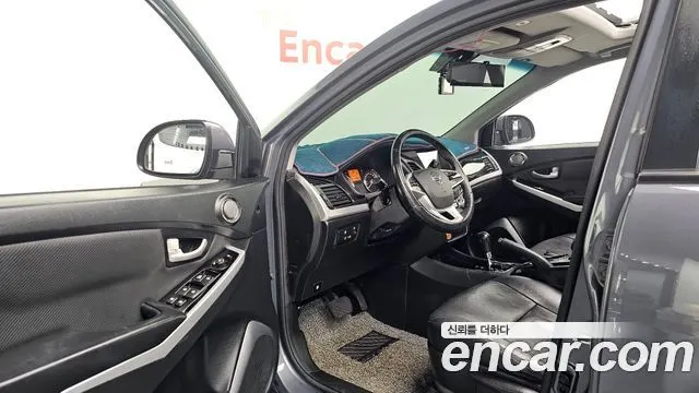 KGM STYLE KORANDO C 2017 — 173 902 км, серебристо-серый, Корея — под ключ — фото 10