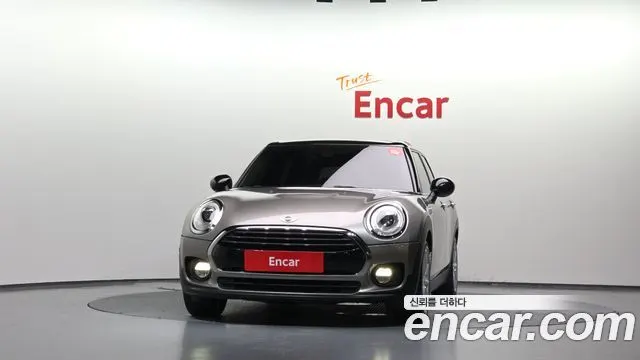 MINI COOPER CLUBMAN 2018 — 108 802 км, светло-золотистый, Корея — под ключ — фото 3