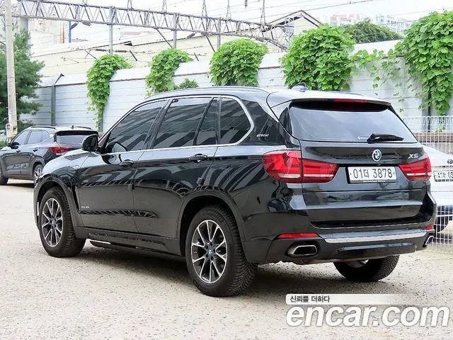 BMW X5 2018 — 78 833 км, чёрный, Корея — под ключ — фото 2