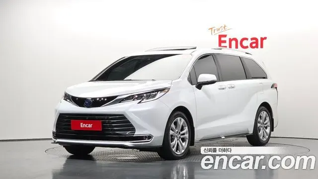 TOYOTA SIENNA — из Кореи под ключ