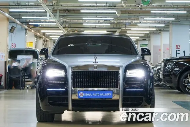 ROLLS-ROYCE GHOST 2014 — 65 900 км, чёрный, Корея — под ключ — фото 12