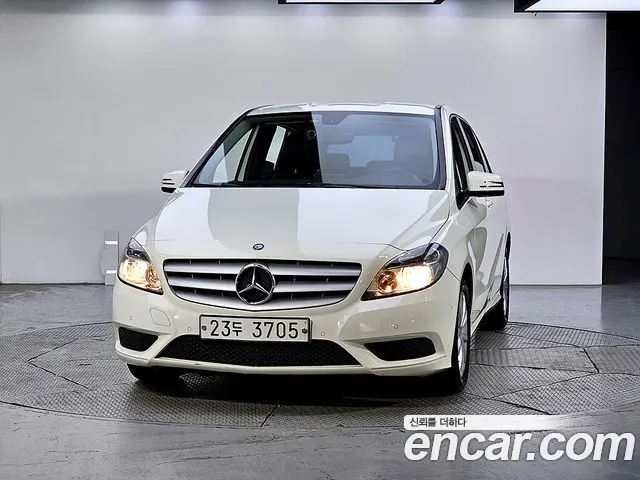 MERCEDES-BENZ B-CLASS W246 2013