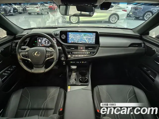 LEXUS ES300H 2026 — 7 352 км, светло-золотистый, Корея — под ключ — фото 7