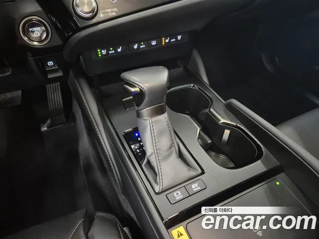 LEXUS ES300H 2026 — 7 352 км, светло-золотистый, Корея — под ключ — фото 9