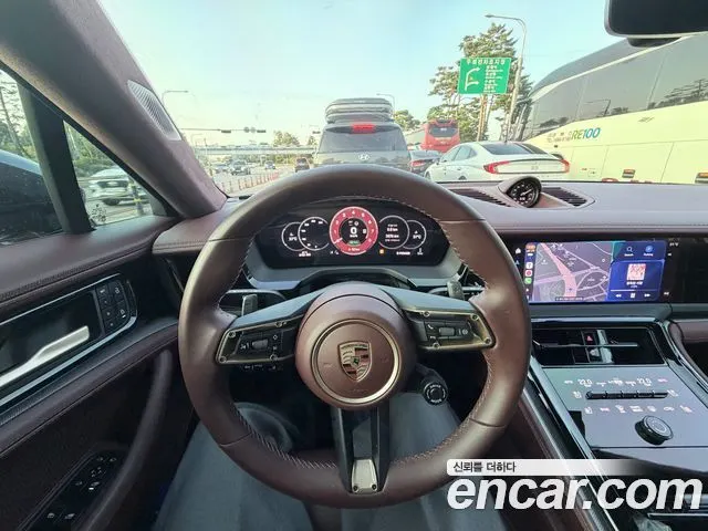 PORSCHE PANAMERA 2025 — 3 800 км, золотистый, Корея — под ключ — фото 10