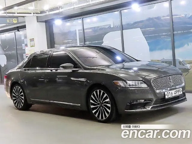 LINCOLN CONTINENTAL 1 2017