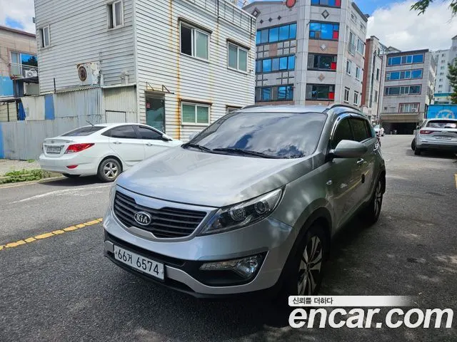 KIA SPORTAGE R 2011 — 220 000 км, серебристый, Корея — под ключ — фото 3