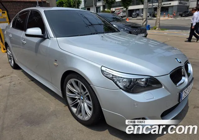 BMW 5 SERIES 2010 — 85 500 км, серебристый, Корея — под ключ — фото 3