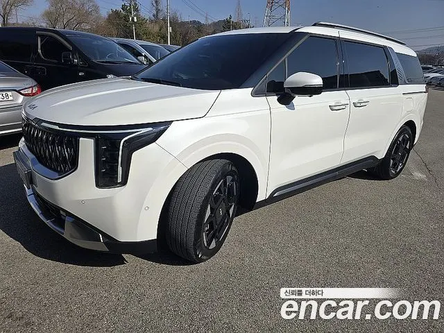 KIA CARNIVAL 2025