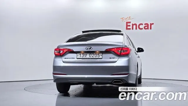 HYUNDAI SONATA 2016 — 126 606 км, серебристо-серый, Корея — под ключ — фото 4