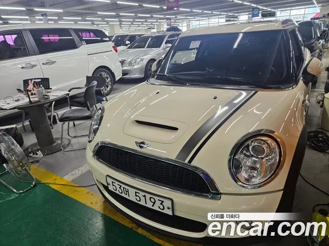 MINI COOPER S CLUBMAN 2010 — 74 433 км, белый-перламутр, Корея — под ключ — фото 1
