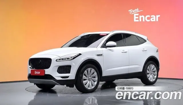 JAGUAR E-PACE 2019 — 77 193 км, белый, Корея — под ключ — фото 2