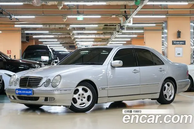 MERCEDES-BENZ E-CLASS W210 2002 — 131 383 км, серебристый, Корея — под ключ — фото 11