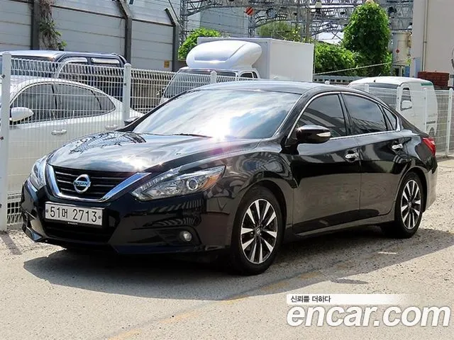 NISSAN ALTIMA 2017 — 135 641 км, чёрный, Корея — под ключ — фото 2