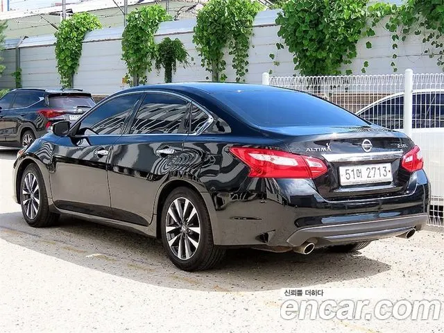 NISSAN ALTIMA 2017 — 135 641 км, чёрный, Корея — под ключ — фото 3