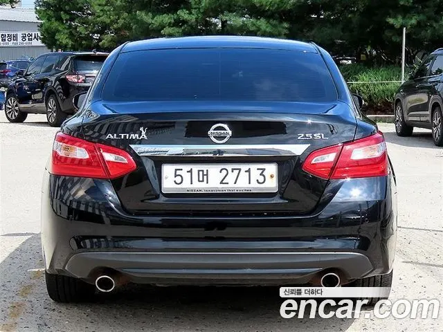 NISSAN ALTIMA 2017 — 135 641 км, чёрный, Корея — под ключ — фото 4