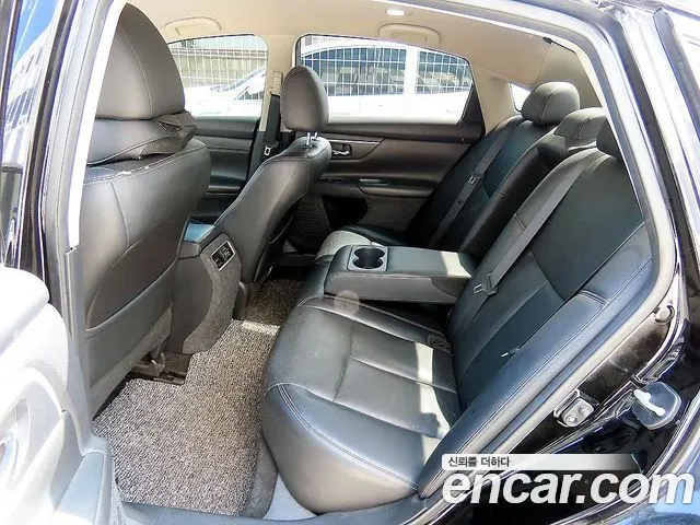 NISSAN ALTIMA 2017 — 135 641 км, чёрный, Корея — под ключ — фото 6