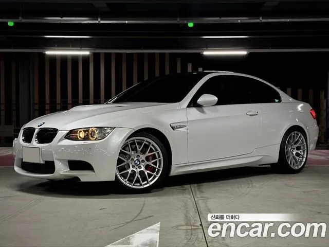 BMW M3 2013 — 80 000 км, белый-перламутр, Корея — под ключ — фото 1