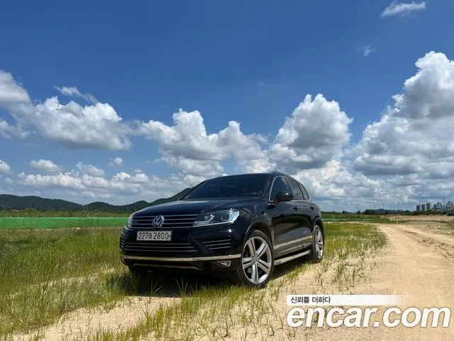 VOLKSWAGEN TOUAREG 2016 — 203 000 км, Корея — под ключ — фото 10