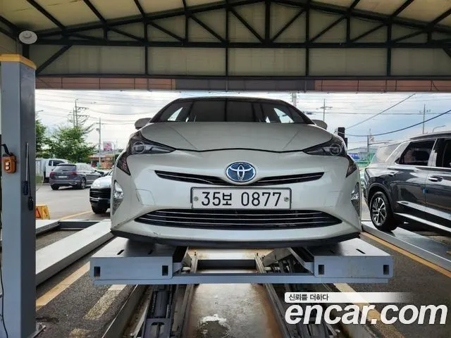 TOYOTA PRIUS — из Кореи под ключ
