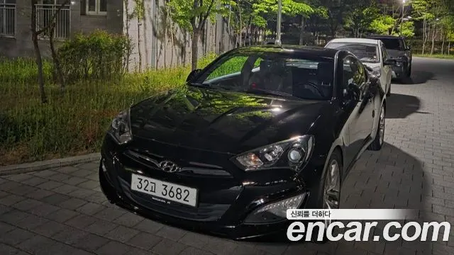HYUNDAI GENESIS COUPE 2015
