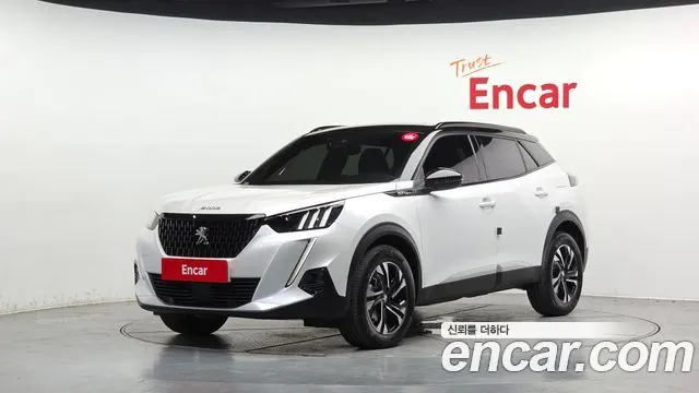 PEUGEOT 2008 2021