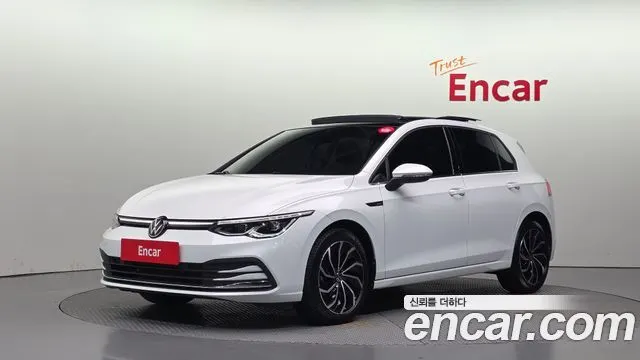 VOLKSWAGEN GOLF 2023