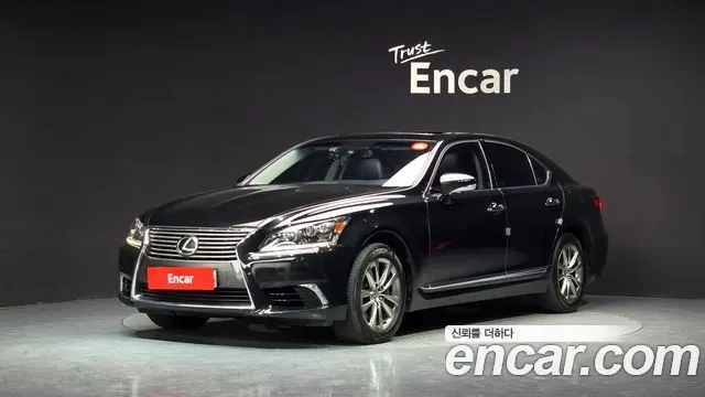 LEXUS LS460 2015