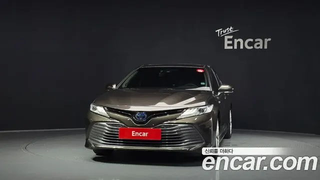 TOYOTA CAMRY 2018 — 128 500 км, светло-золотистый, Корея — под ключ — фото 3