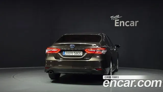 TOYOTA CAMRY 2018 — 128 500 км, светло-золотистый, Корея — под ключ — фото 4