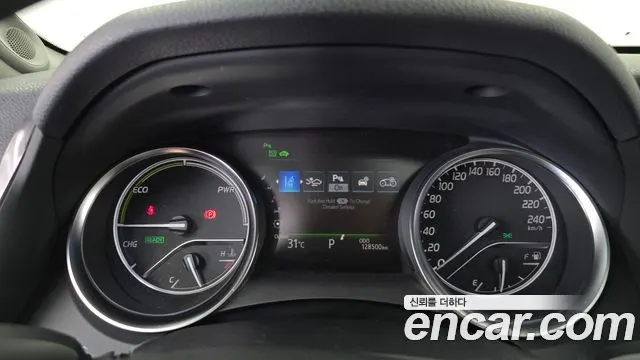 TOYOTA CAMRY 2018 — 128 500 км, светло-золотистый, Корея — под ключ — фото 8