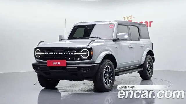 FORD BRONCO 2024