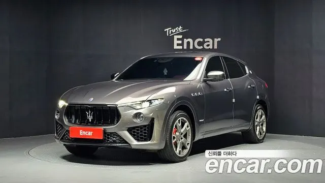 MASERATI LEVANTE 2019