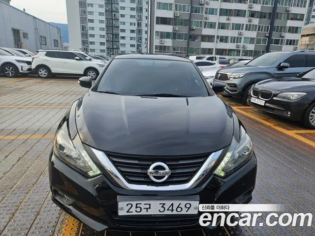 NISSAN ALTIMA 2017