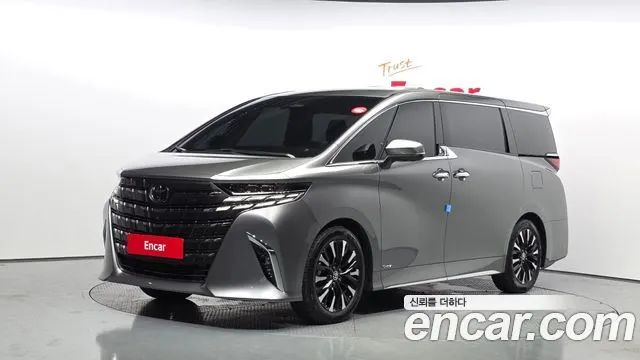 TOYOTA ALPHARD 2024