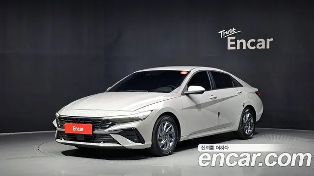 HYUNDAI AVANTE HYBRID 2025