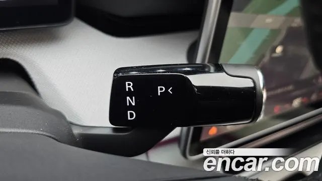 POLESTAR POLESTAR 4 2025 — 22 394 км, светло-серебристый, Корея — под ключ — фото 9